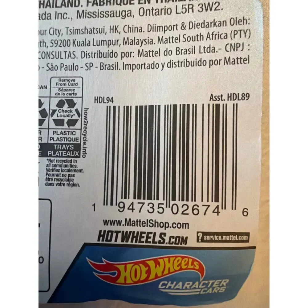 Hot Wheels Disney Pixar Lightyear Izzy Hawthorne Character Car Diecast Mattel